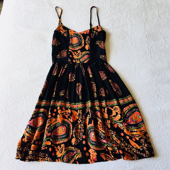 Band of Gypsies Dresses & Skirts - 3x$25✅Band of Gypsies  Pin up Style Floral dress